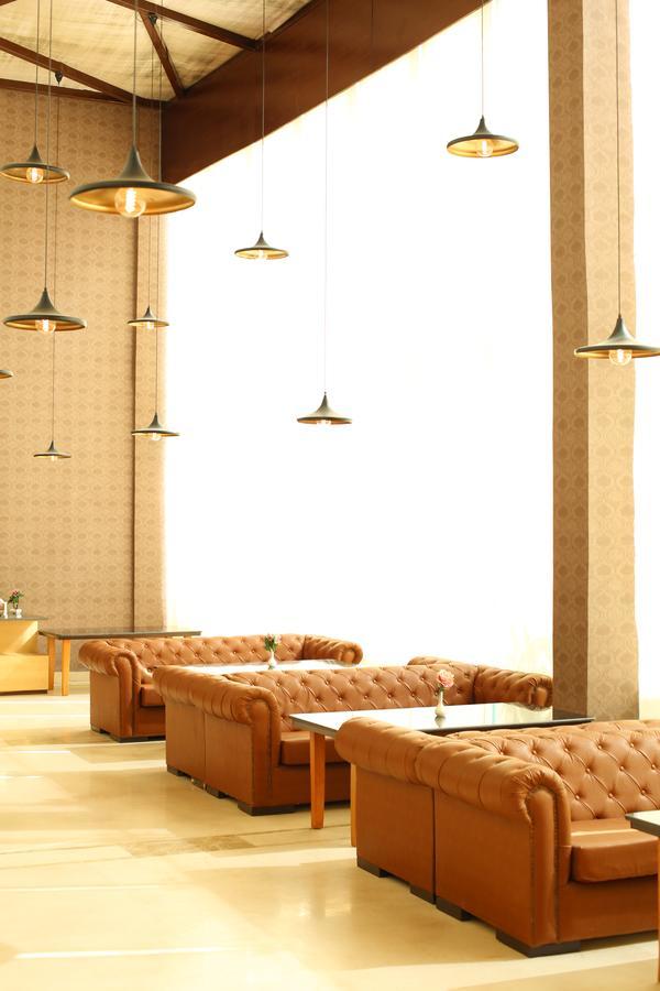 Udman Hotels And Resorts By Ferns N Petals Nova Deli Exterior foto